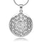 Pendentif en argent représentant le motif géométrique sacré de la fleur de vie sur un médaillon rond.