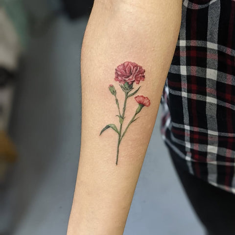 Fleur de Naissance Tatouage: Significations et Idées mois