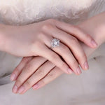 Bague Fleur Haute Joaillerie - Vignette | Dame Fleur