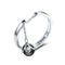 Bague en argent avec perle noire pendante.