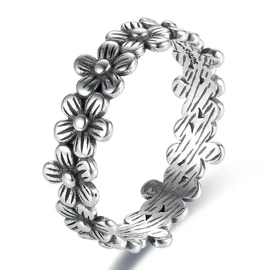 Bague fleur en argent.