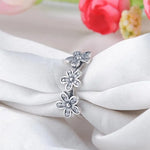 Bague Fleur Triple Fleurs - Vignette | Dame Fleur