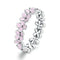 Bague en argent avec motif de fleur rose.