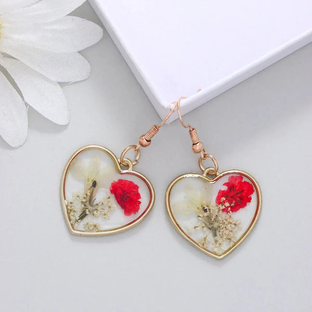 Boucles d’Oreilles Fleur Séchée Cœur Résine | Dame Fleur