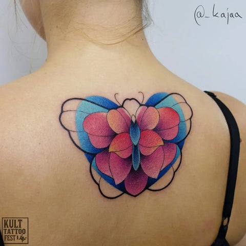 Tatouage Papillon Fleur: Signification et Exemples