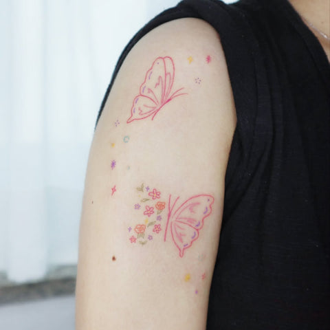 Tatouage Papillon Fleur: Signification et Exemples
