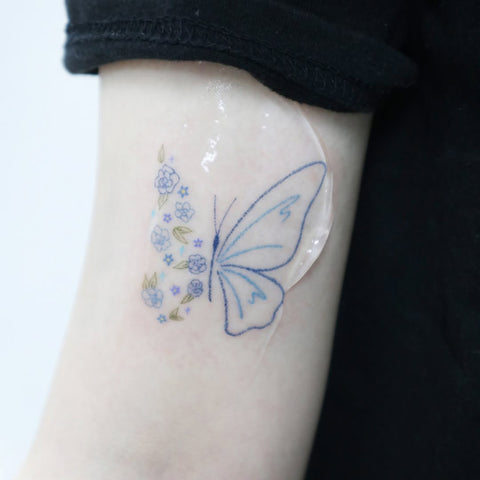 Tatouage Papillon Fleur: Signification et Exemples