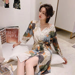 Kimono Femme Japonais Fleurs de Cerisier - Vignette | Dame Fleur