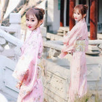 Kimono Japonais Femme Rose Fleuri - Vignette | Dame Fleur