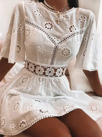Robe Fleurie Brodée - Vignette | Dame Fleur
