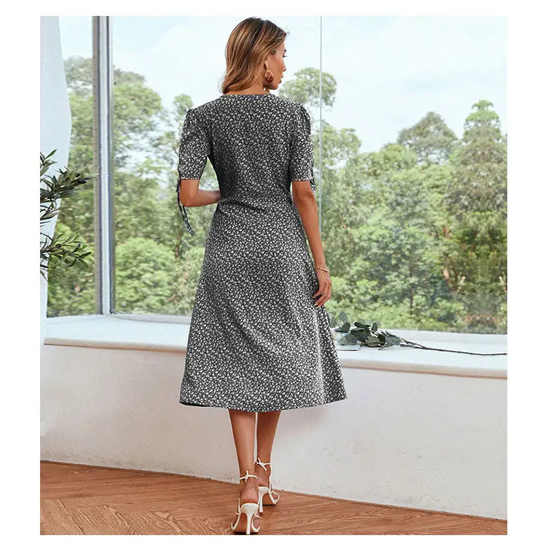 Robe Fleurie Col V Volant | Dame Fleur