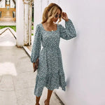 Robe Fleurie Mi-Longue Col Carré - Vignette | Dame Fleur