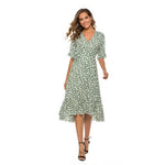 Robe Fleurie Mi-Longue Portefeuille - Vignette | Dame Fleur