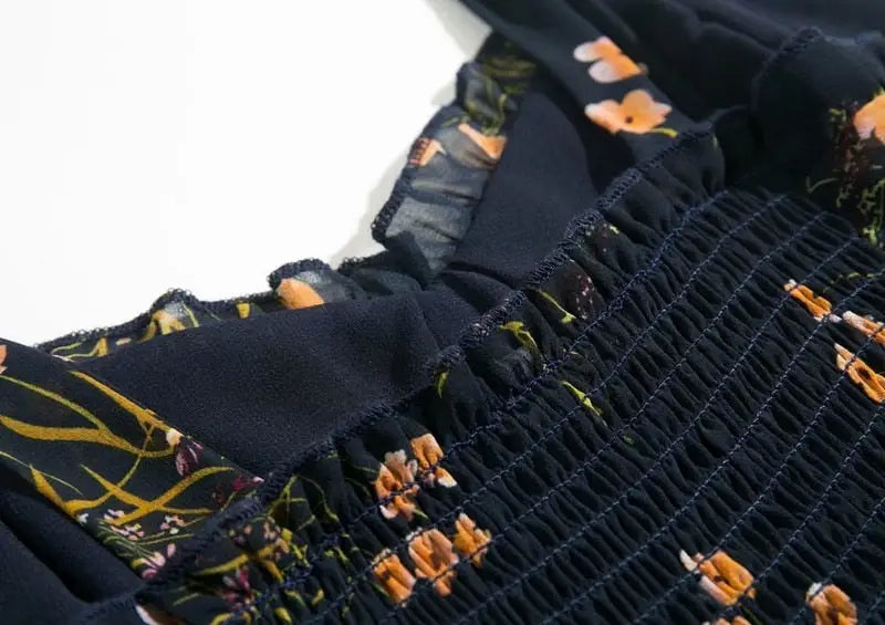 Robe Fleurie Noire à Bretelles | Dame Fleur