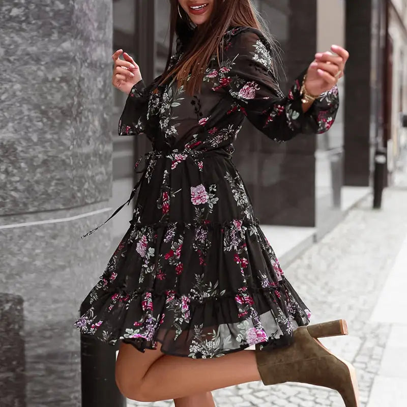 Robe Fond Noir avec Fleurs | Dame Fleur
