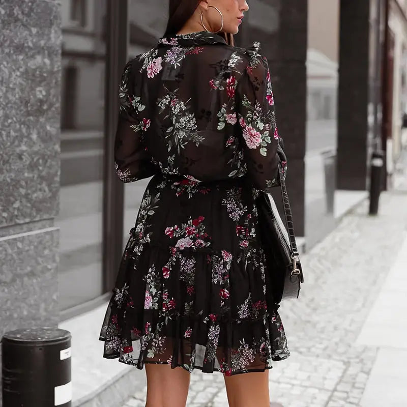 Robe Fond Noir avec Fleurs | Dame Fleur