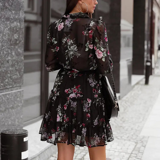 Robe Fond Noir avec Fleurs | Dame Fleur