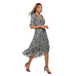 Robe Noir Fleur Blanche Mi-Longue - Vignette | Dame Fleur